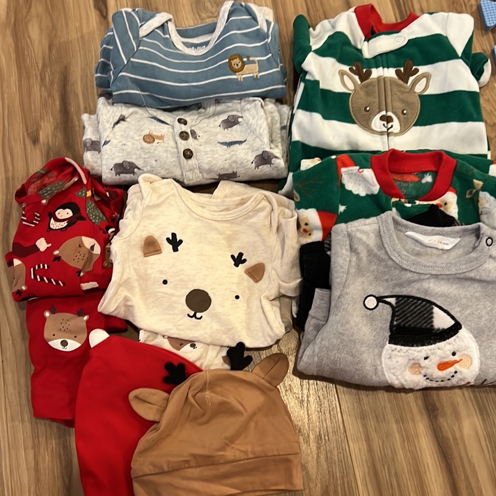 Christmas newborn pjs